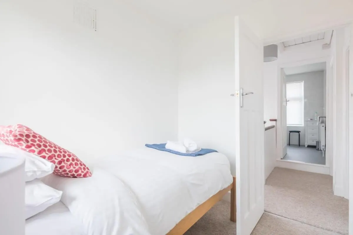 Holiday home Charming Central Family Home Cambridge
