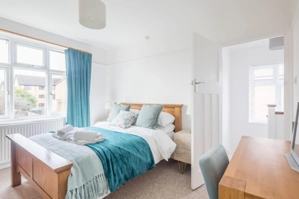 Charming Central Family Home Cambridge  Holiday home